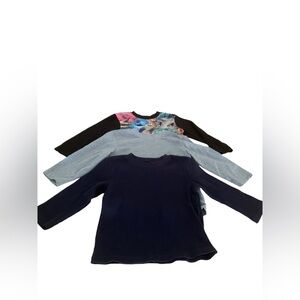 Set of 3 boys shirts size 2T